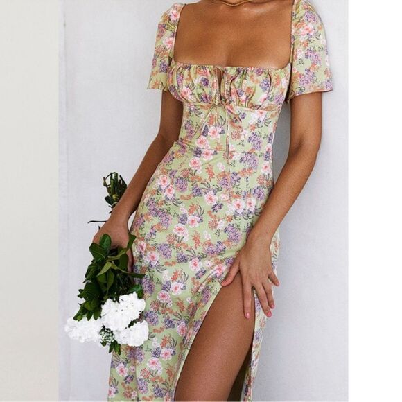 House of CB Dresses & Skirts - House Of CB 'Tallulah' Peony Print Puff Sleeve Midi Sundress